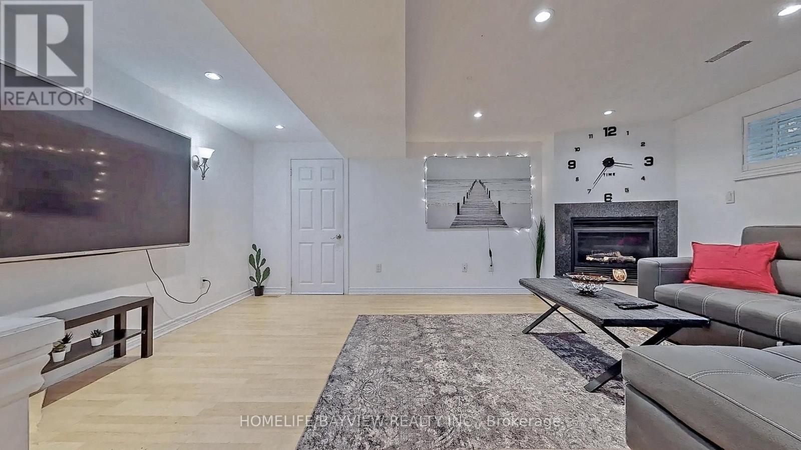 Lower - 267 Otonabee Avenue, Toronto (Newtonbrook East), Ontario  M2M 2T3 - Photo 4 - C12477163