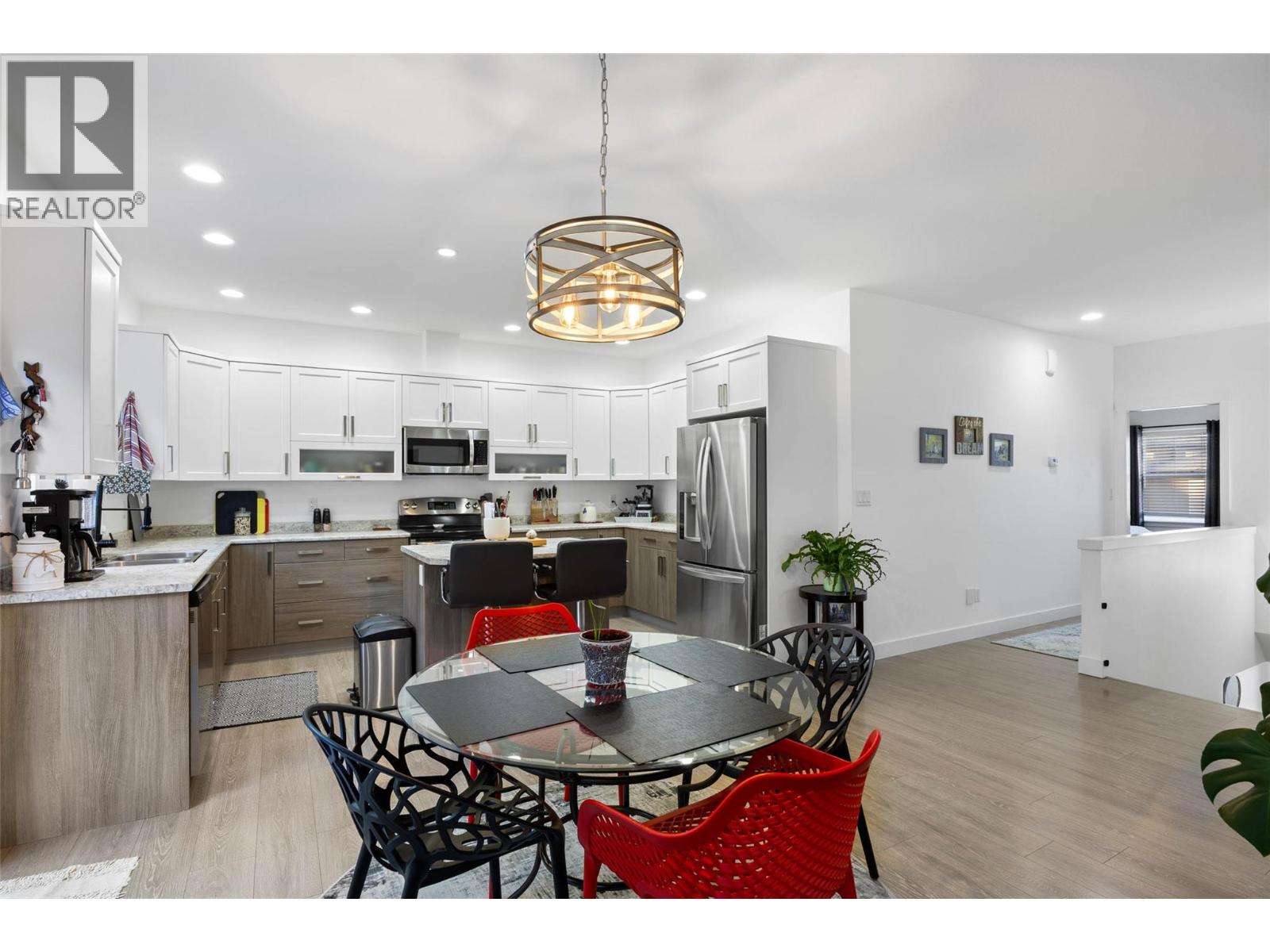 1747 Galore Place, Kamloops, British Columbia  V2E 0A7 - Photo 6 - 10366570