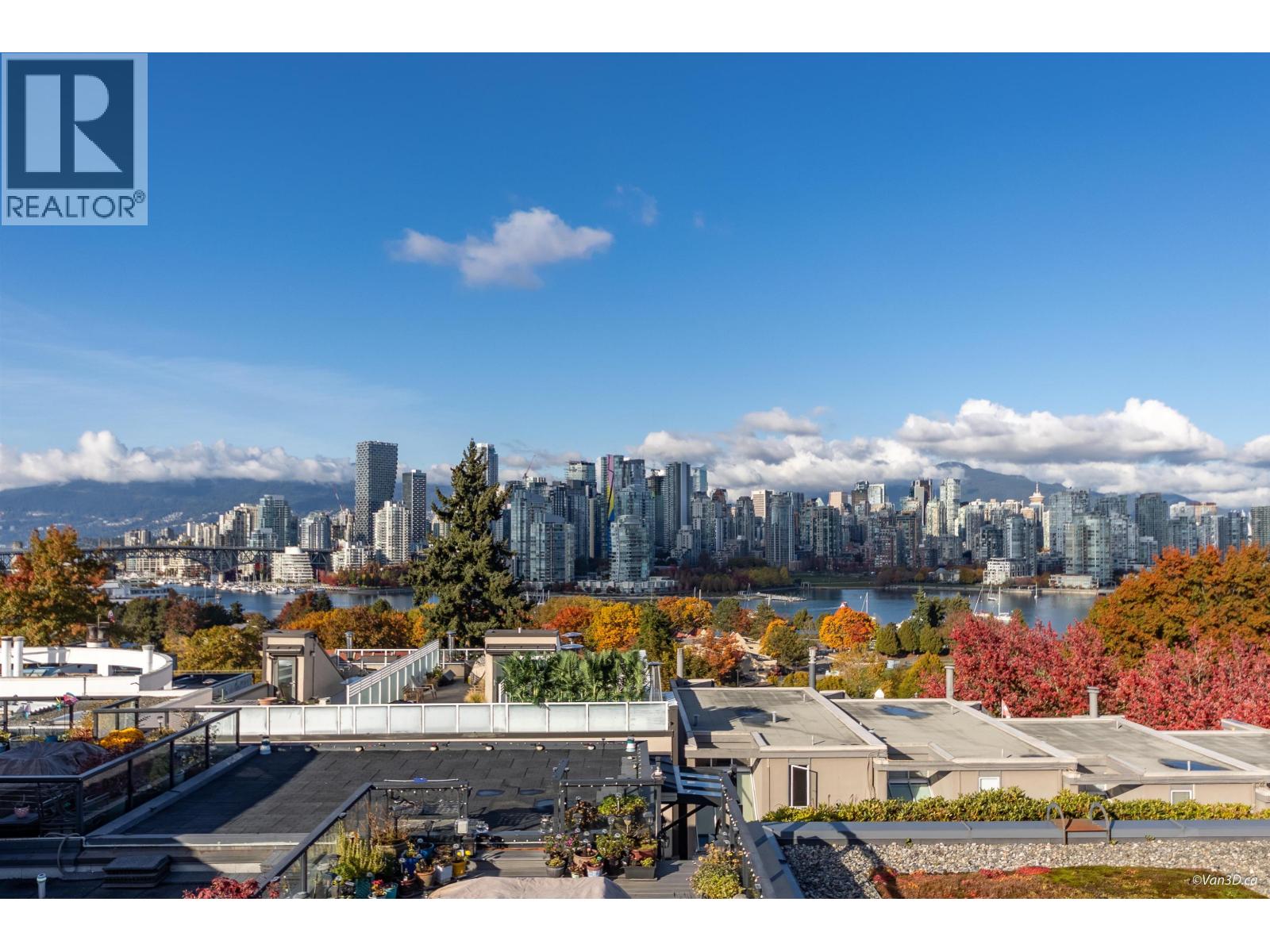 1017 W 8th Avenue, Vancouver, British Columbia  V6H 1C3 - Photo 1 - R3061123