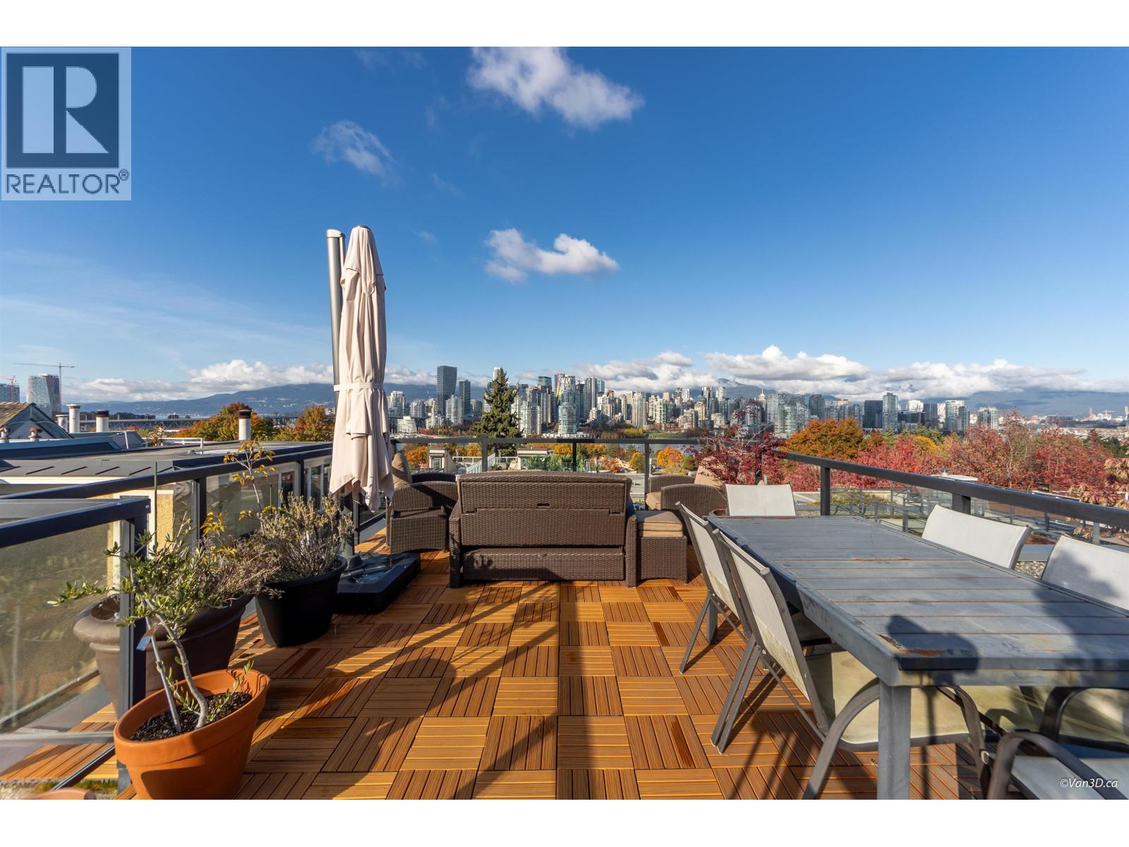 1017 W 8th Avenue, Vancouver, British Columbia  V6H 1C3 - Photo 3 - R3061123