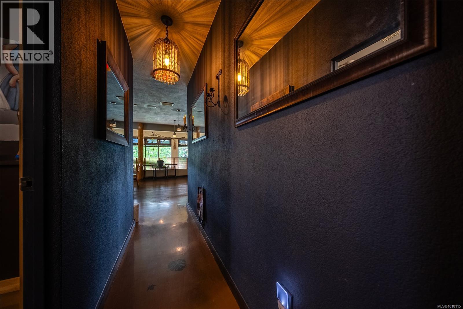 77 & 85 Skinner St, Nanaimo, British Columbia  V9R 5G9 - Photo 41 - 1018115