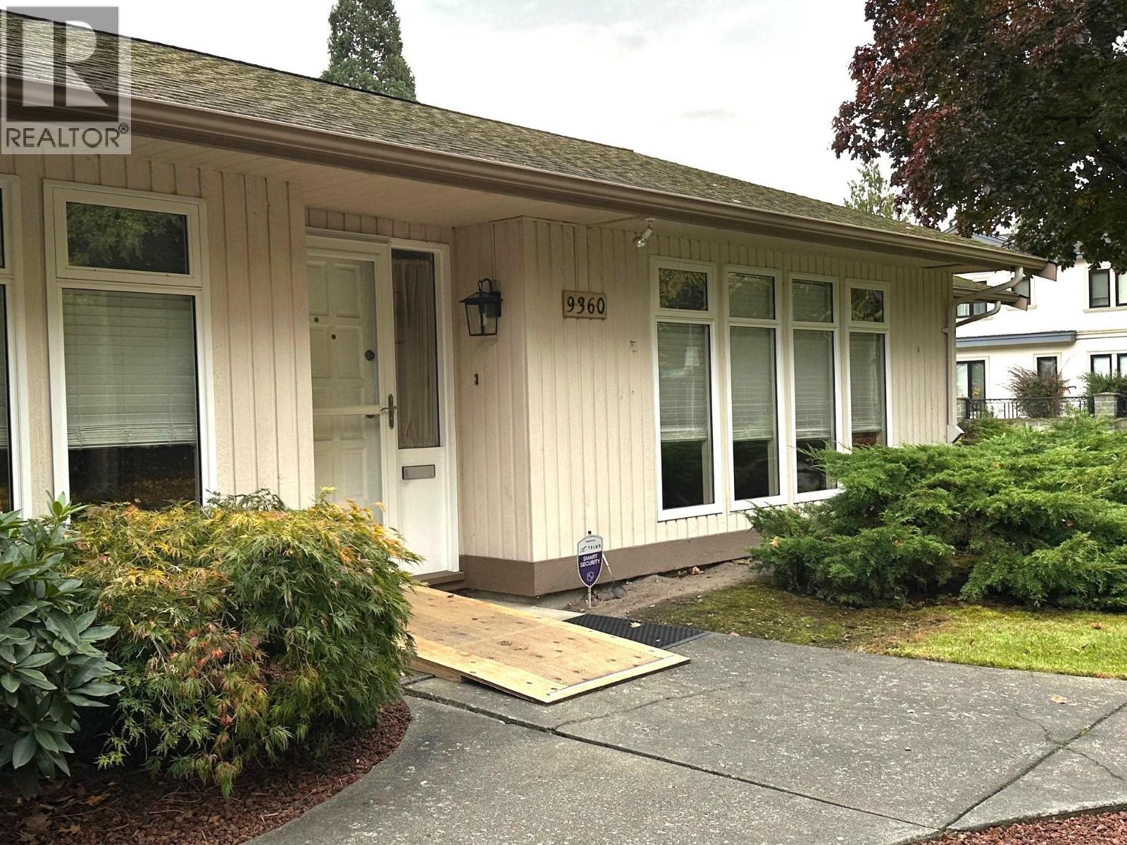 9360 Parksville Drive, Richmond, British Columbia  V7E 4N9 - Photo 2 - R3051101