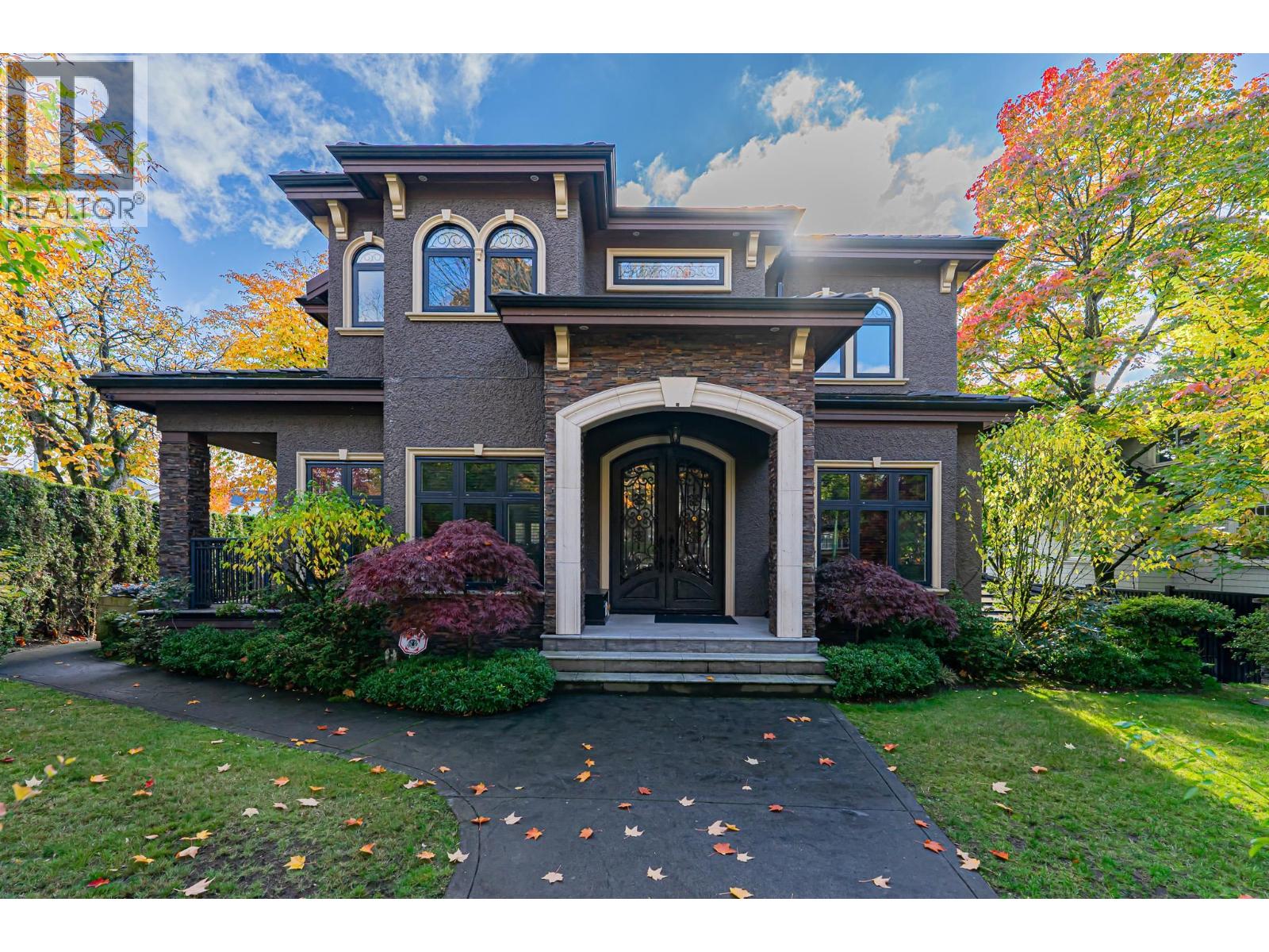2502 W 36TH AVENUE, Vancouver, British Columbia