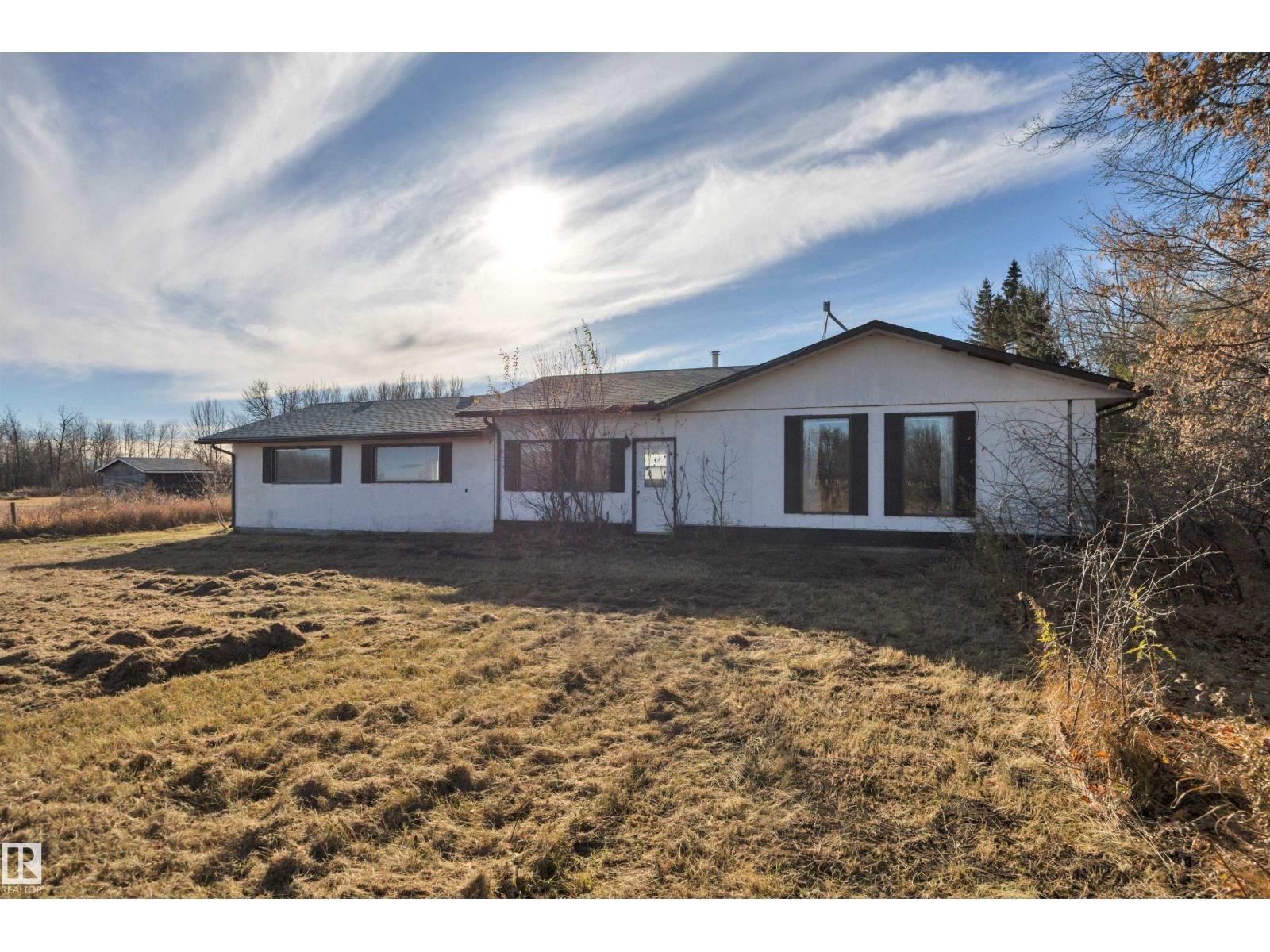 60101 Hwy 827, Rural Thorhild County, Alberta  T0A 3J0 - Photo 42 - E4463112