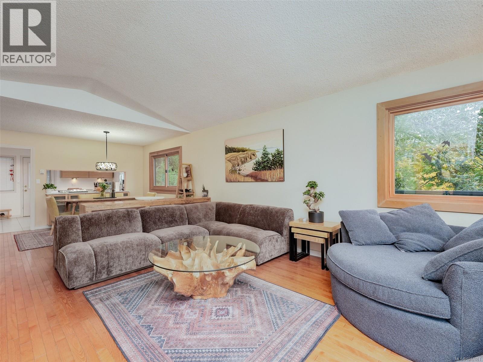 6665 Trudeau Terr, Central Saanich, British Columbia  V8W 1A3 - Photo 5 - 1017881