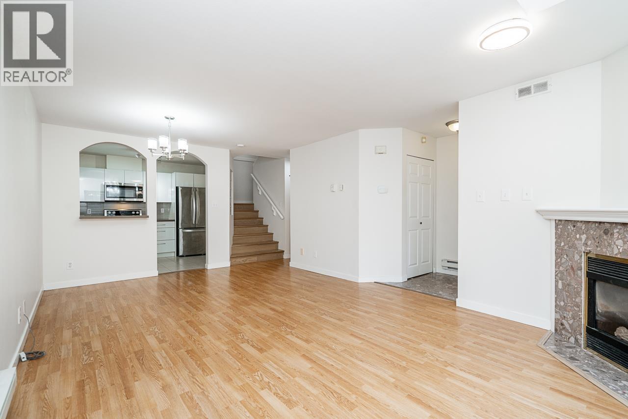 13 7128 18th Avenue, Burnaby, British Columbia  V3N 1H1 - Photo 10 - R3060885