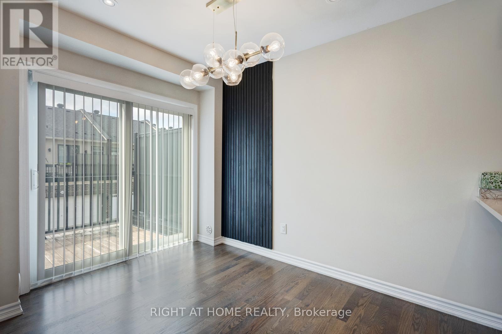 3082 Harbell Gate, Oakville, Ontario  L6M 0Z3 - Photo 22 - W12477156
