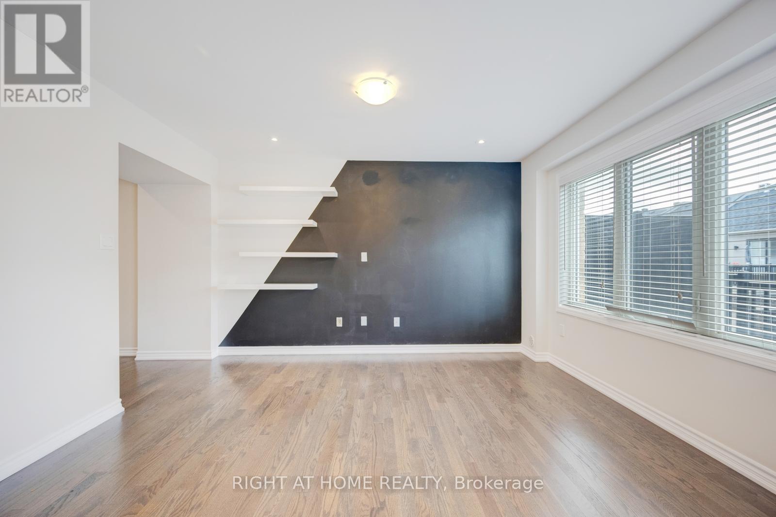 3082 Harbell Gate, Oakville, Ontario  L6M 0Z3 - Photo 27 - W12477156
