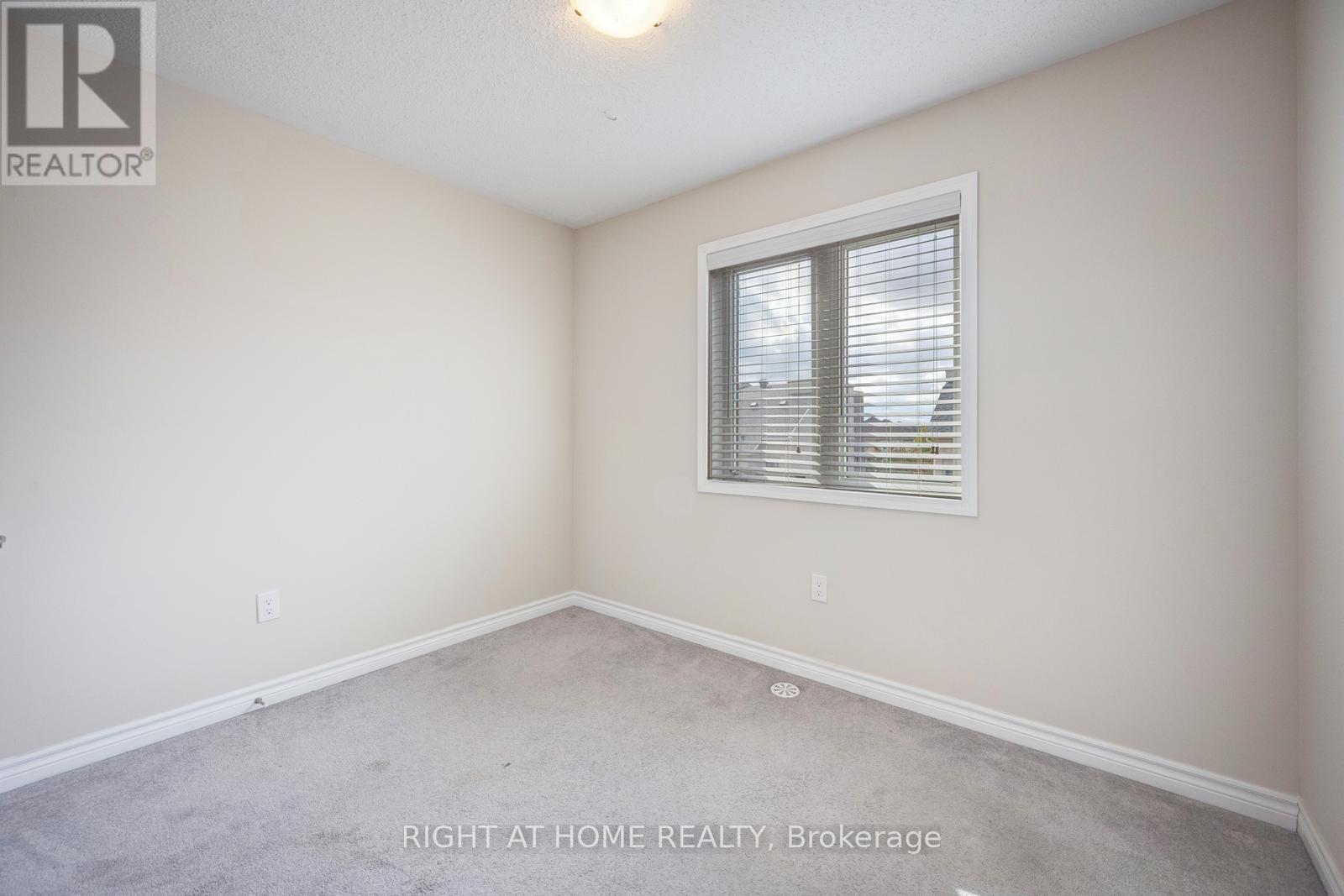 3082 Harbell Gate, Oakville, Ontario  L6M 0Z3 - Photo 41 - W12477156