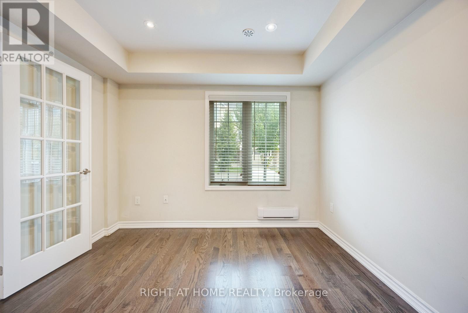 3082 Harbell Gate, Oakville, Ontario  L6M 0Z3 - Photo 9 - W12477156