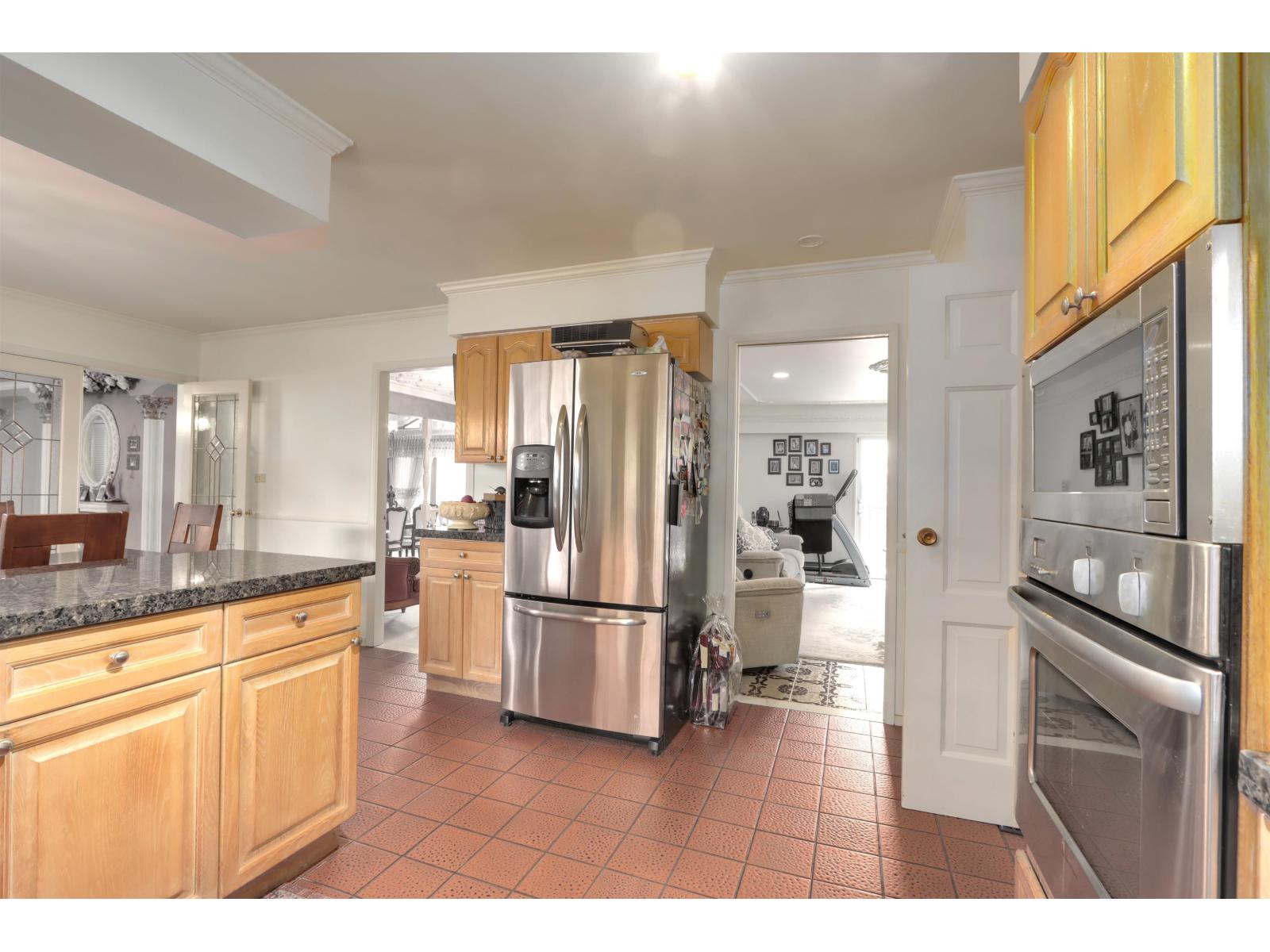 8850 Delvista Drive, Delta, British Columbia  V4C 4A5 - Photo 10 - R3061183