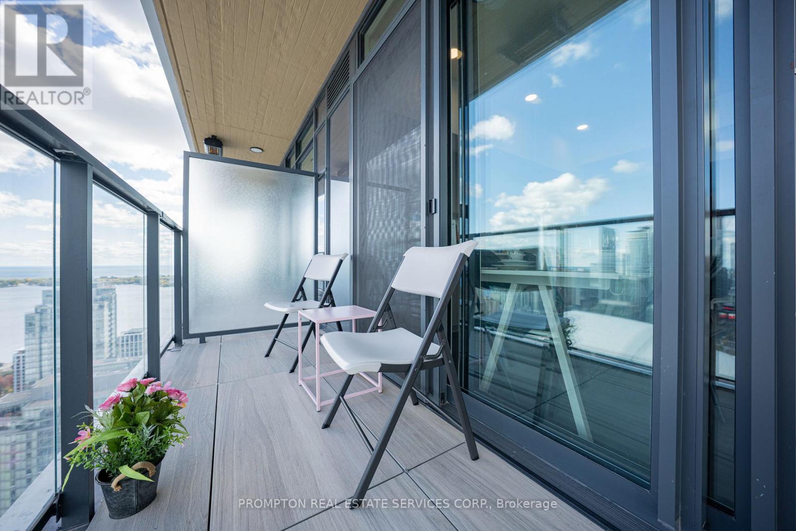 4603 - 1 Concord Cityplace Way, Toronto, Ontario  M5V 0X3 - Photo 26 - C12477196