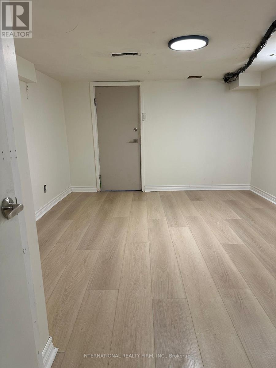 337 Glen Road, Toronto, Ontario  M4W 2X4 - Photo 12 - C12477211