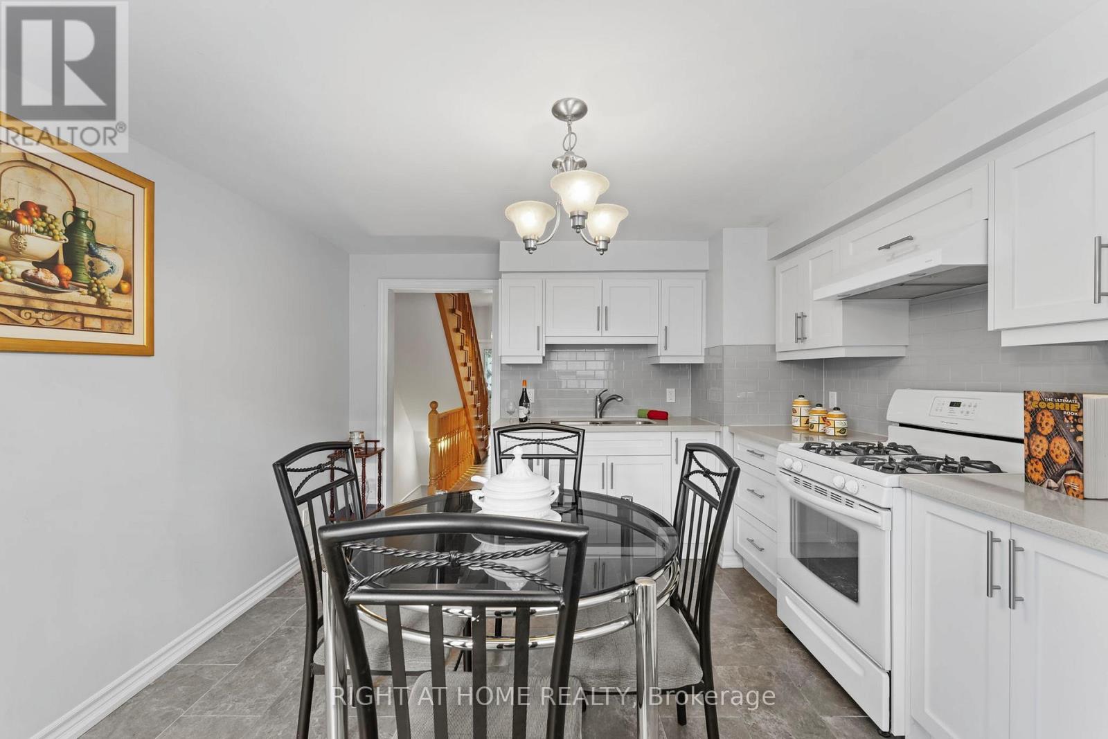 50 Argyle Street, Toronto, Ontario  M6J 1N6 - Photo 14 - C12477216