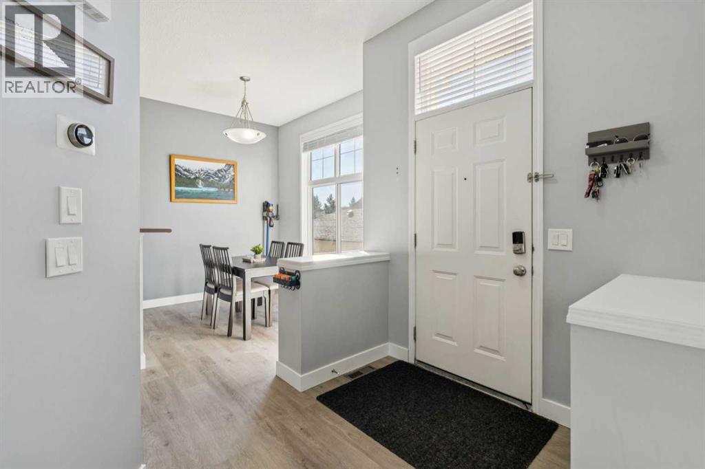 77 Mckenzie Towne Gate Se, Calgary, Alberta  T2Z 4G1 - Photo 11 - A2265247