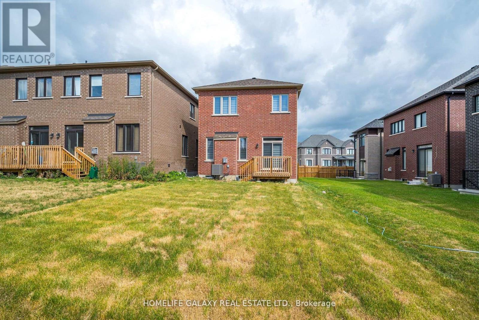 29 Bromfield Street, Whitby, Ontario  L1P 0P8 - Photo 44 - E12477167