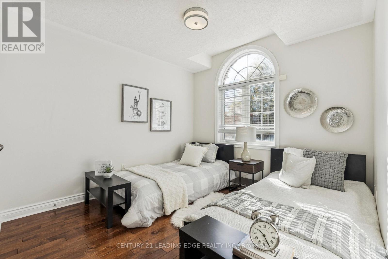 33 Evaridge Drive, Markham, Ontario  L6B 1E7 - Photo 43 - N12477166