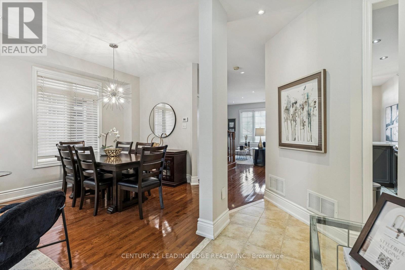 33 Evaridge Drive, Markham, Ontario  L6B 1E7 - Photo 6 - N12477166