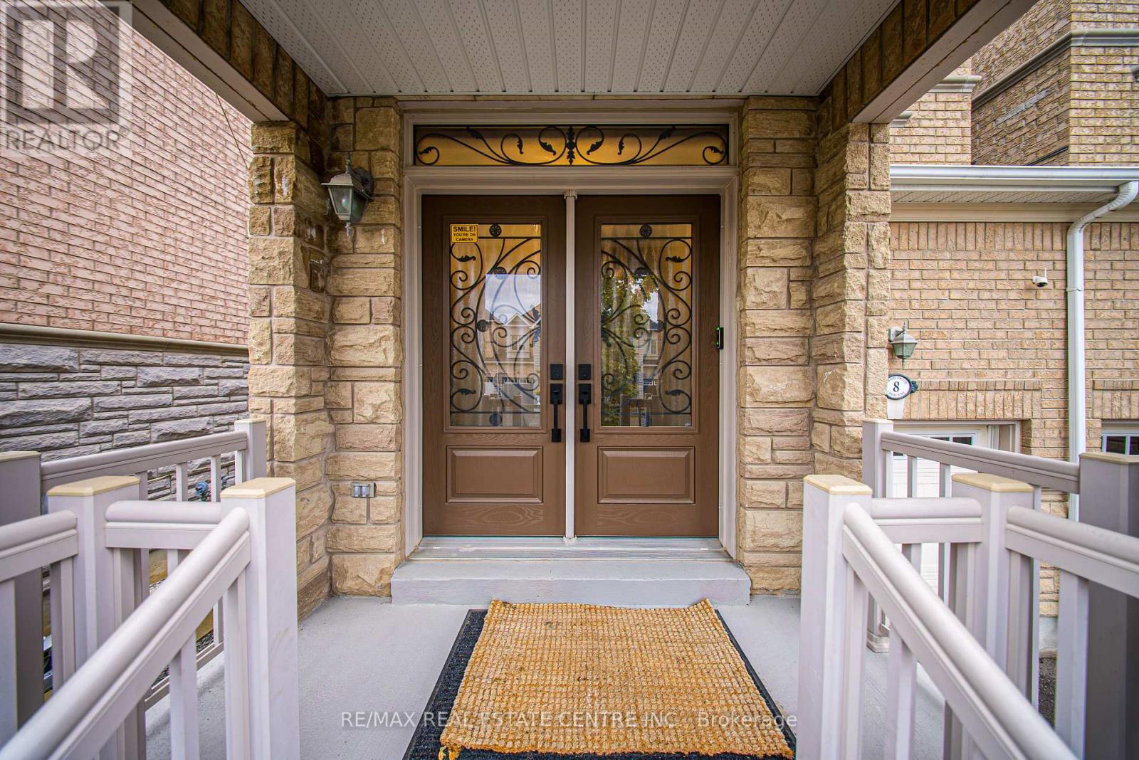 8 Bristlewood Crescent, Vaughan, Ontario  L4J 0H4 - Photo 6 - N12477169
