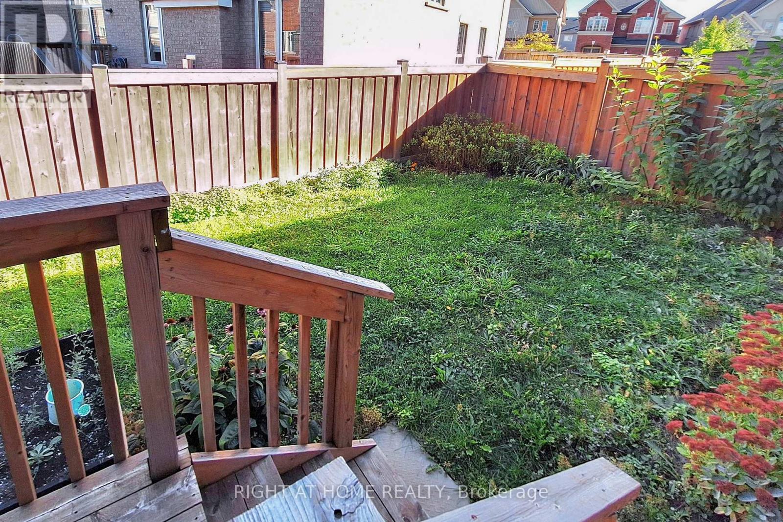 11 Robert Wilson Crescent, Georgina, Ontario  L4P 0G8 - Photo 47 - N12477183