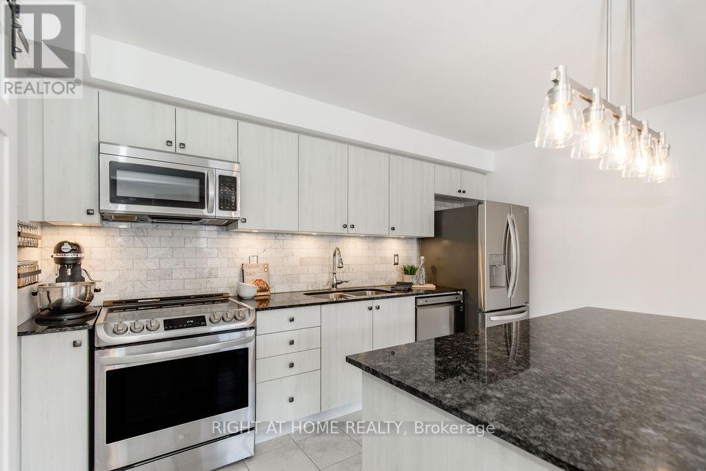 20 Andean Lane, Barrie, Ontario  L9J 0J4 - Photo 16 - S12477202