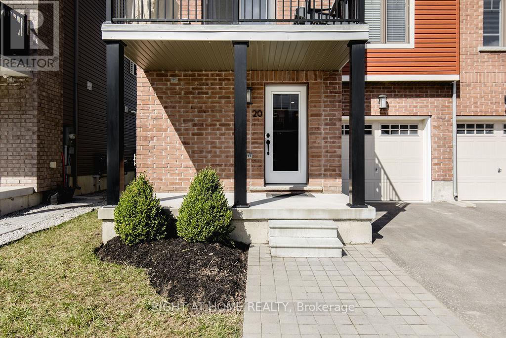 20 Andean Lane, Barrie, Ontario  L9J 0J4 - Photo 3 - S12477202