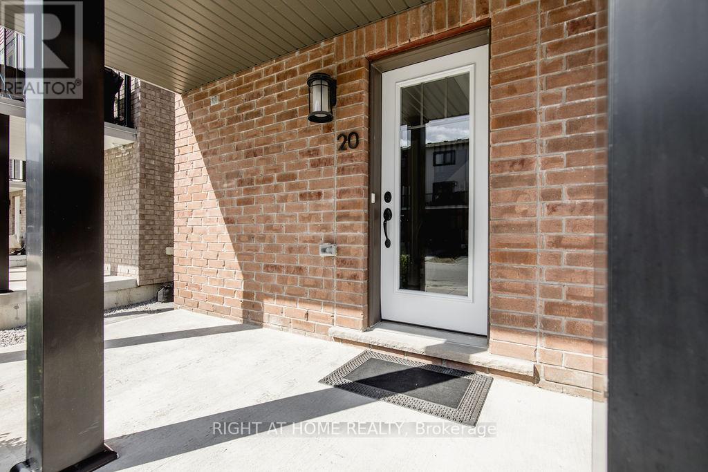 20 Andean Lane, Barrie, Ontario  L9J 0J4 - Photo 4 - S12477202