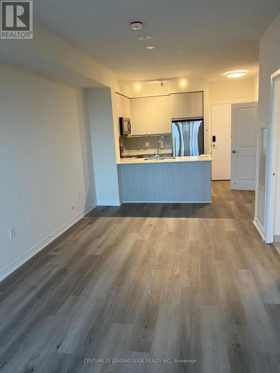 3202 - 15 Watergarden Drive, Mississauga, Ontario  L5R 0H4 - Photo 3 - W12477187