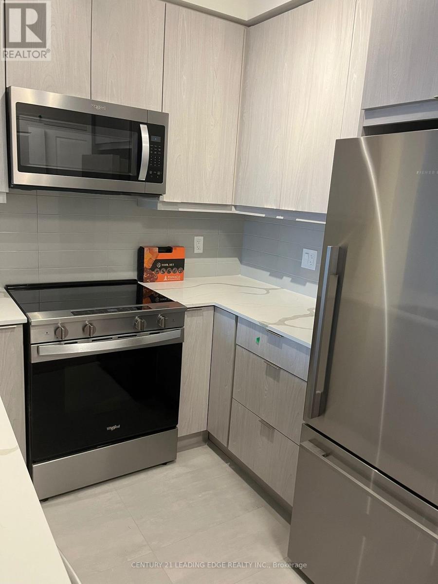 3202 - 15 Watergarden Drive, Mississauga, Ontario  L5R 0H4 - Photo 4 - W12477187