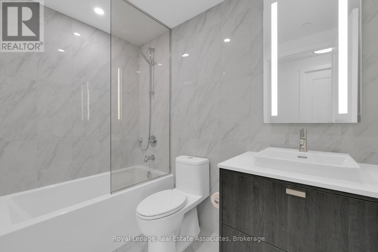 421 - 259 The Kingsway, Toronto, Ontario  M9A 0G2 - Photo 21 - W12477191