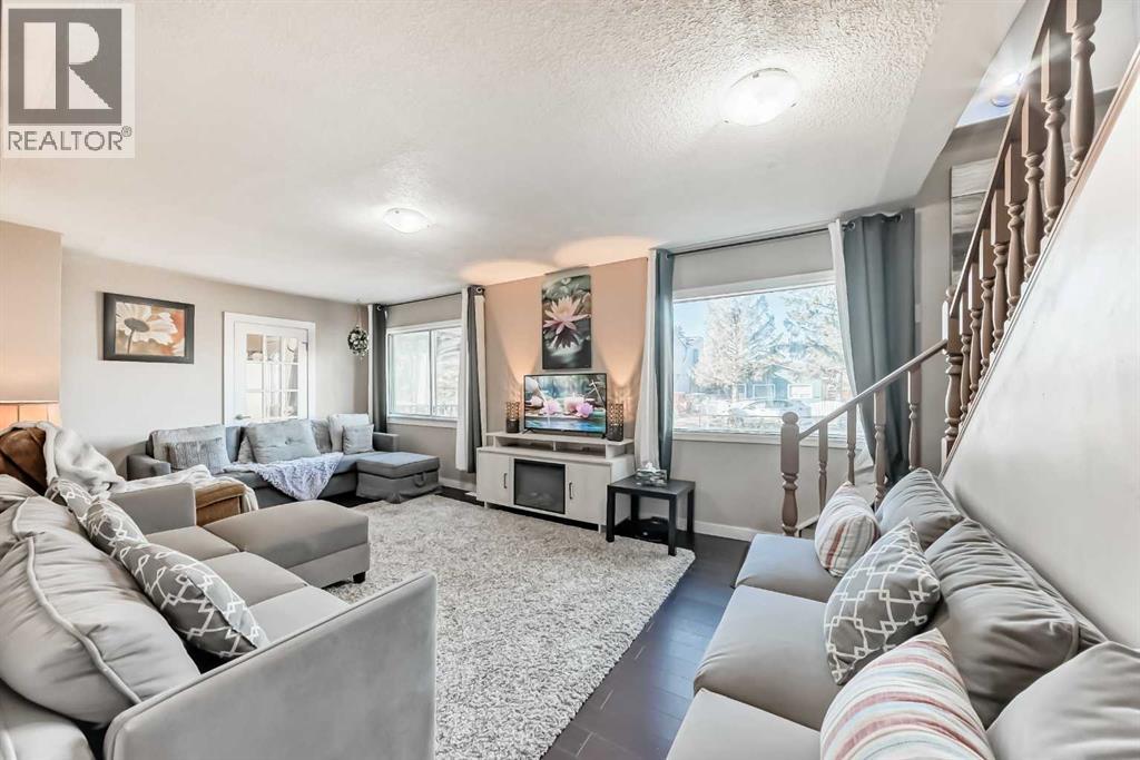 4644 84 Street Nw, Calgary, Alberta  T3B 2R5 - Photo 12 - A2265999