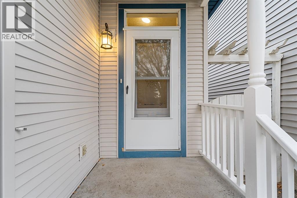 203 Prestwick Heights Se, Calgary, Alberta  T2Z 4K3 - Photo 3 - A2265895