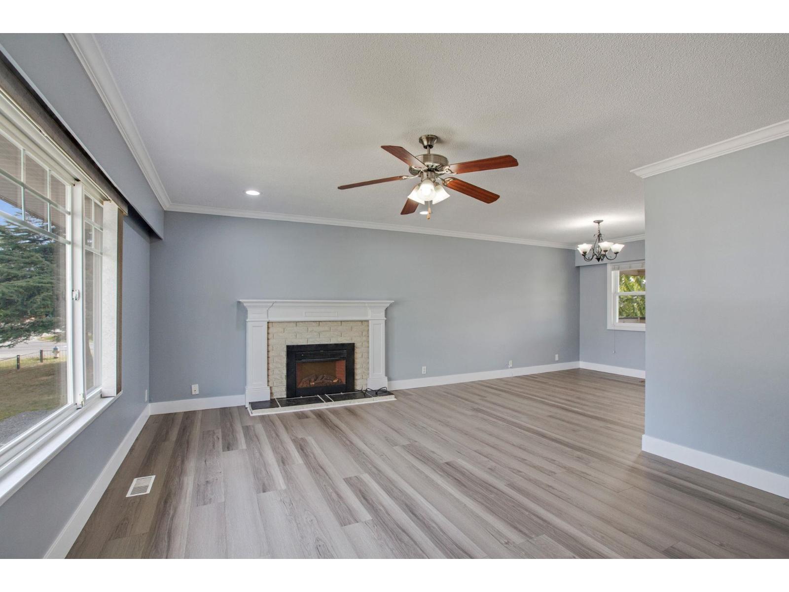 Upper House 11778 73 Avenue, Delta, British Columbia V4C 1C2 - Photo 3 - R3054972