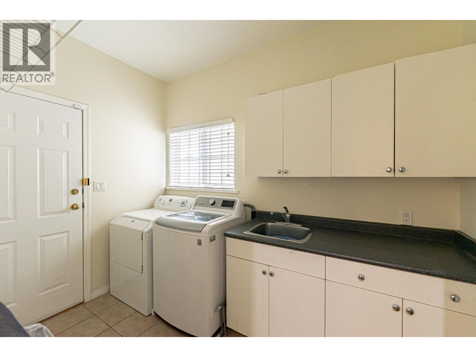 3169 Arrowsmith Place, Coquitlam, British Columbia  V3E 3B5 - Photo 14 - R3051795