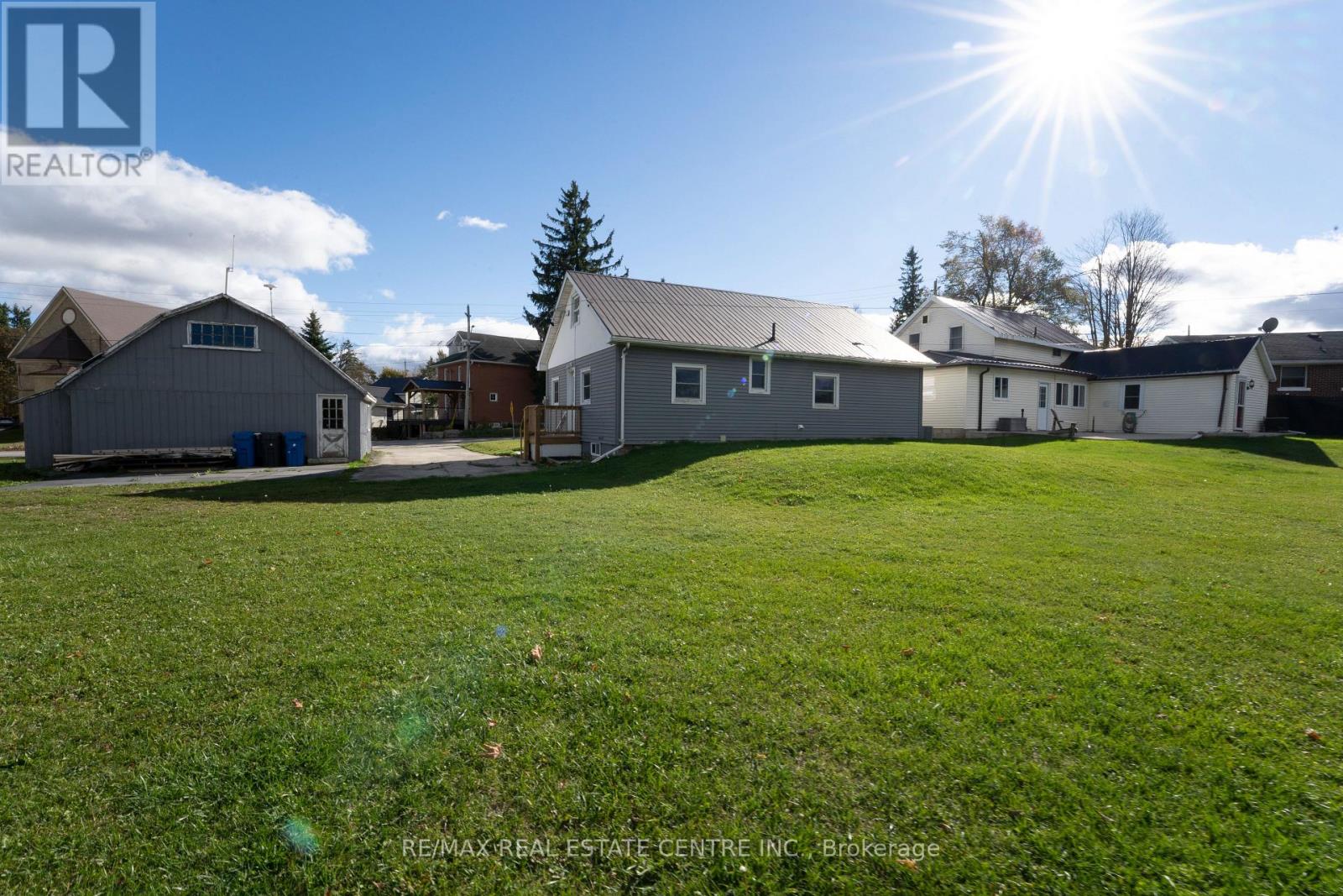 220 Owen Sound Street, Southgate, Ontario  N0C 1C0 - Photo 31 - X12477168