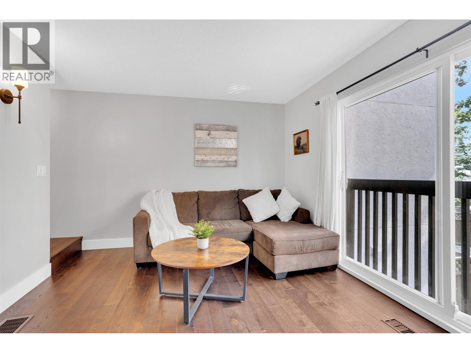 160 James Road, Port Moody, British Columbia  V3H 2S4 - Photo 11 - R3061165