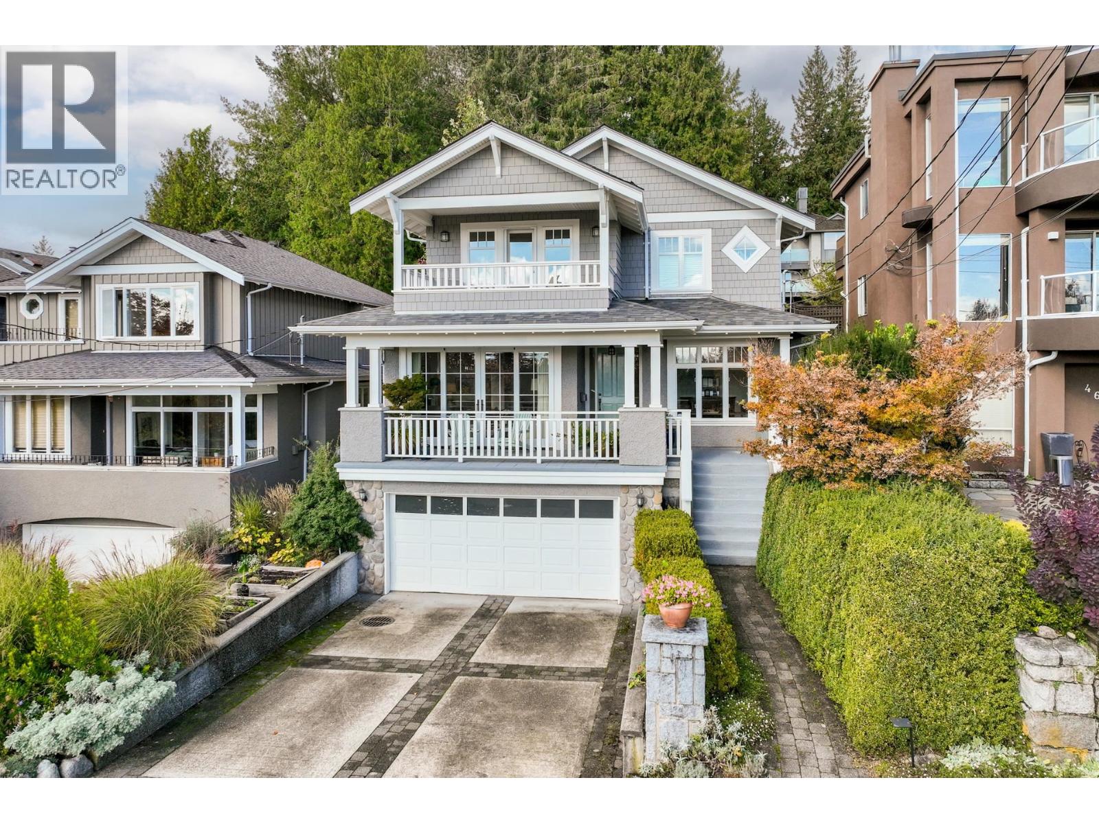 458 E 21ST STREET, North Vancouver, British Columbia