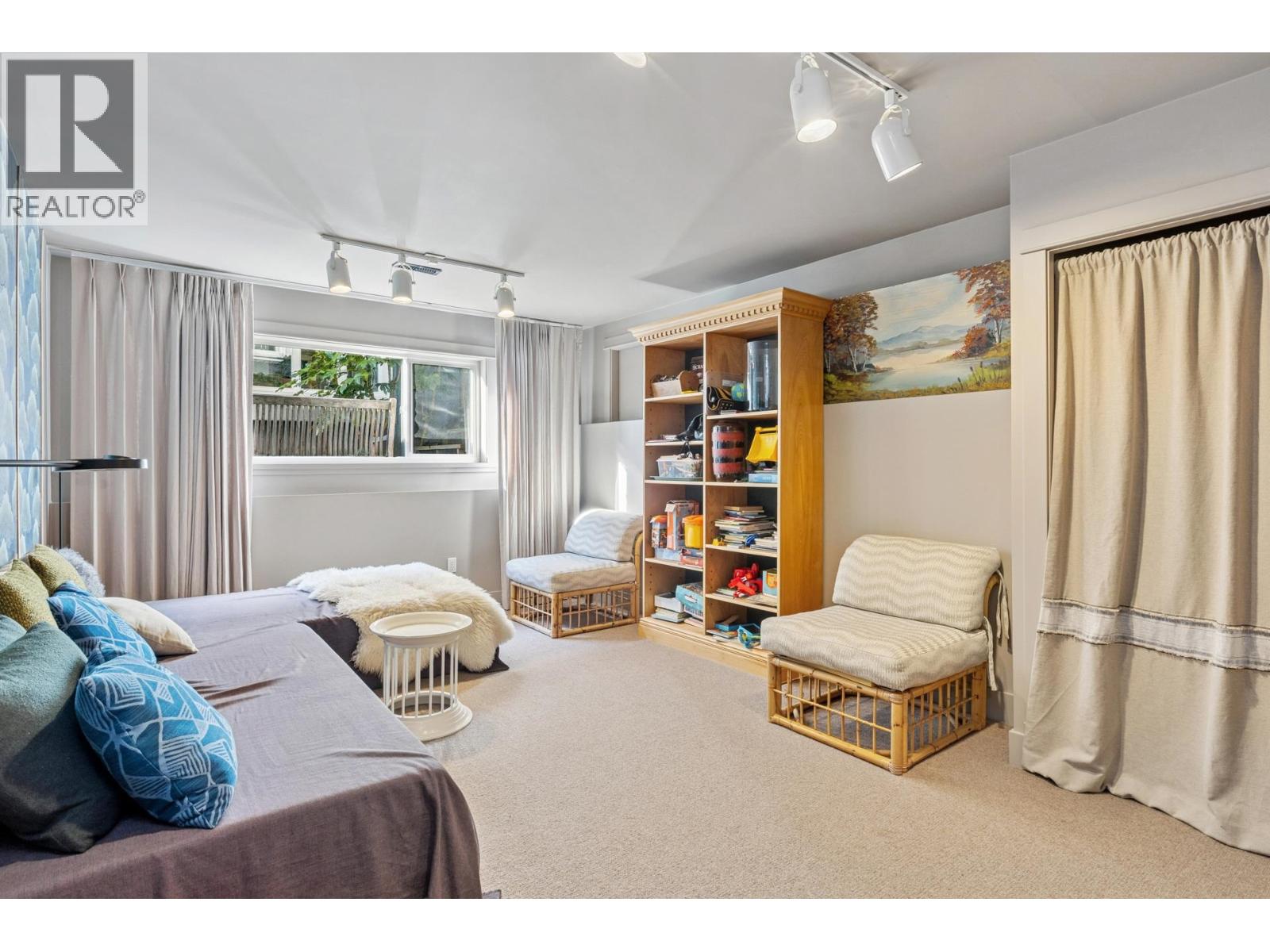 458 E 21st Street, North Vancouver, British Columbia  V7L 3C2 - Photo 29 - R3061191