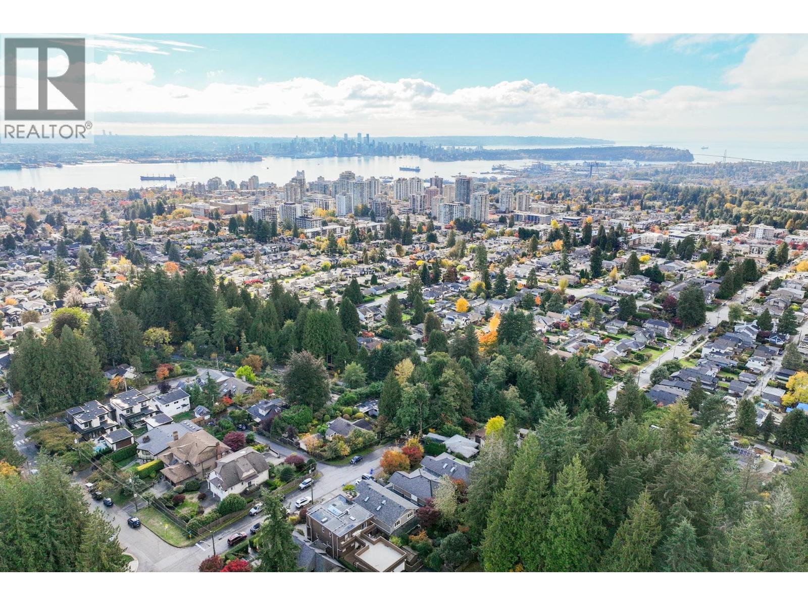 458 E 21st Street, North Vancouver, British Columbia  V7L 3C2 - Photo 39 - R3061191