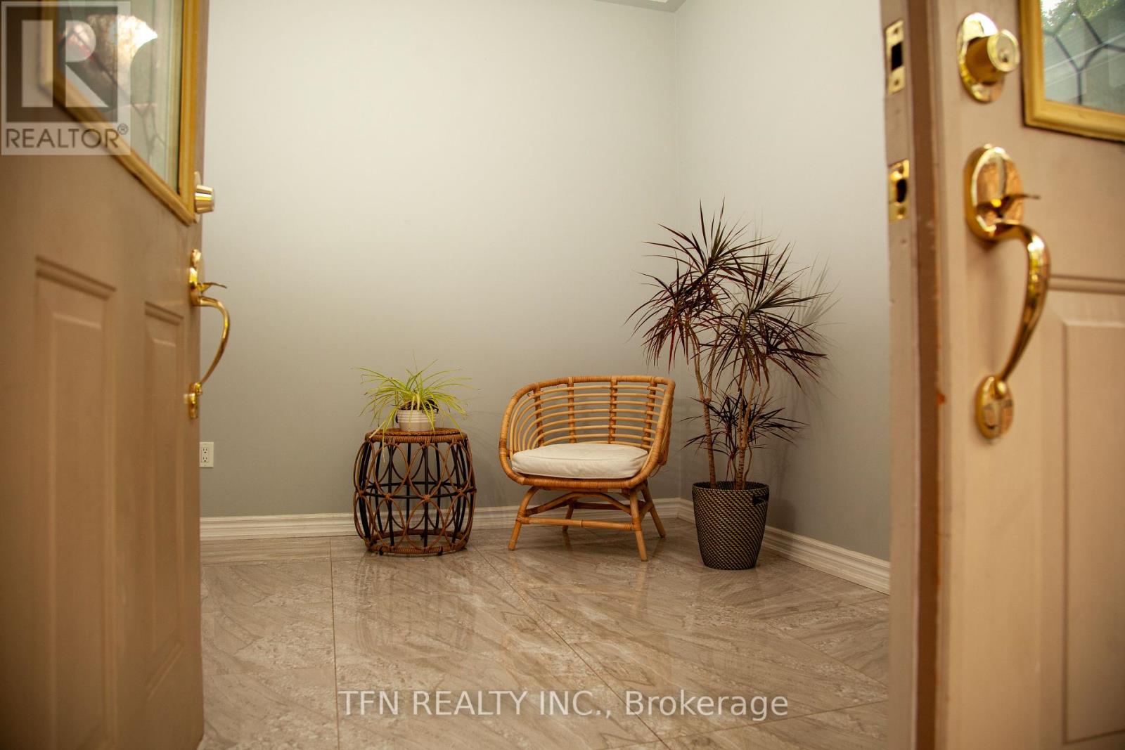 5 Belwood Boulevard, Vaughan, Ontario  L4K 5H4 - Photo 8 - N12454947