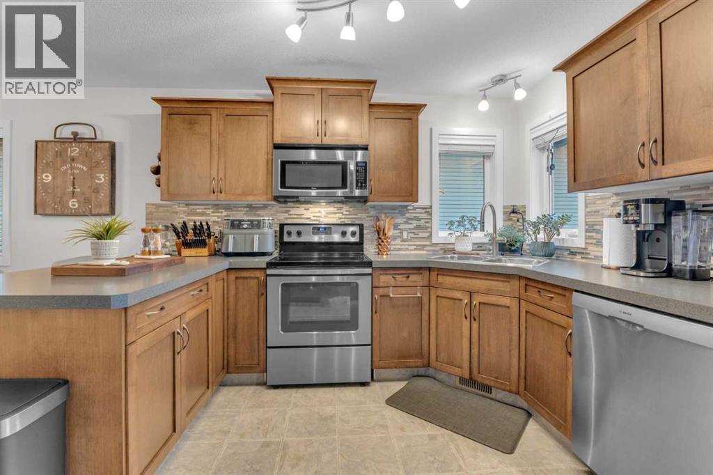 148 Bowman Circle, Sylvan Lake, Alberta  T4S 0H8 - Photo 12 - A2266190