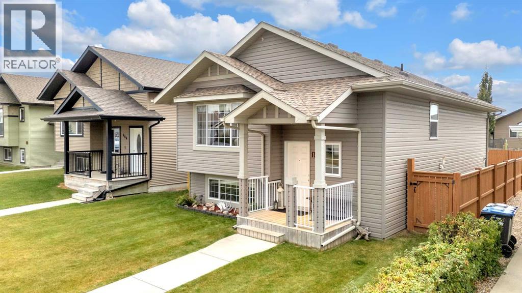 148 Bowman Circle, Sylvan Lake, Alberta  T4S 0H8 - Photo 3 - A2266190