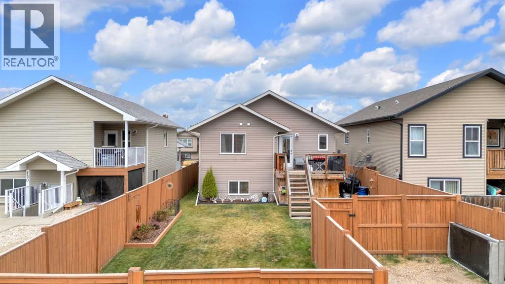 148 Bowman Circle, Sylvan Lake, Alberta  T4S 0H8 - Photo 7 - A2266190