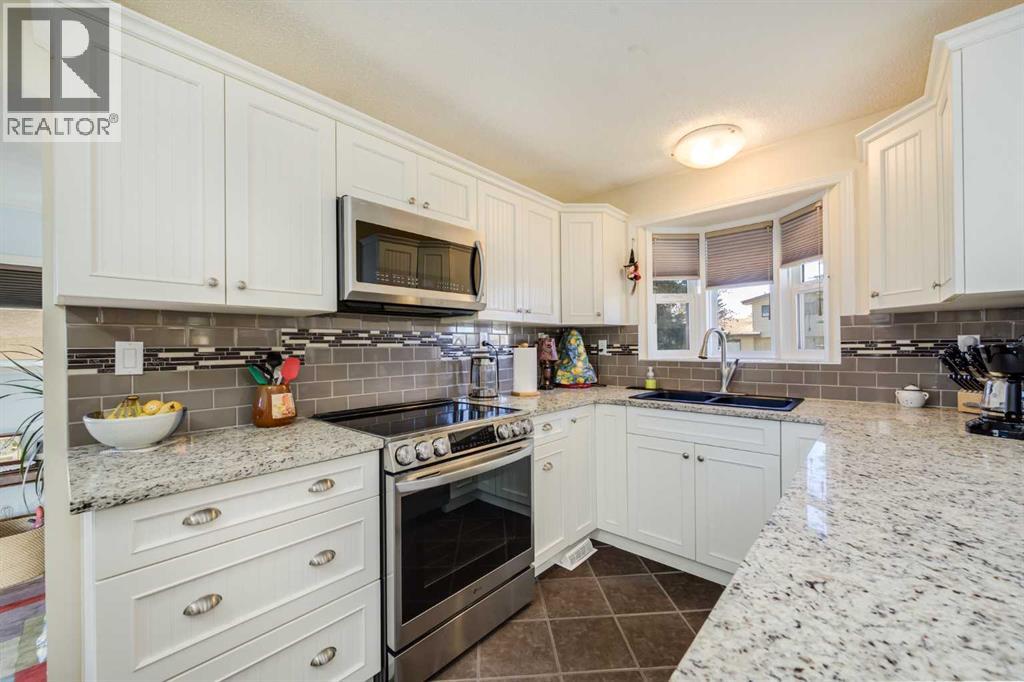 55 Mclevin Crescent, Red Deer, Alberta  T4R 1S8 - Photo 13 - A2264820