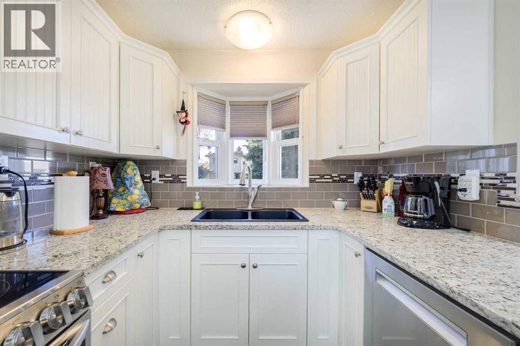 55 Mclevin Crescent, Red Deer, Alberta  T4R 1S8 - Photo 14 - A2264820