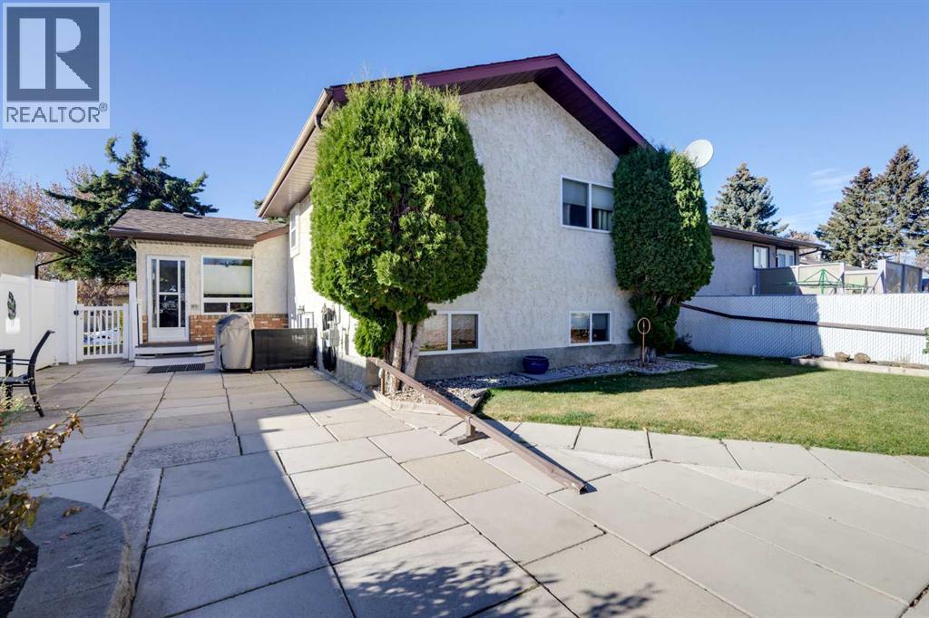 55 Mclevin Crescent, Red Deer, Alberta  T4R 1S8 - Photo 33 - A2264820