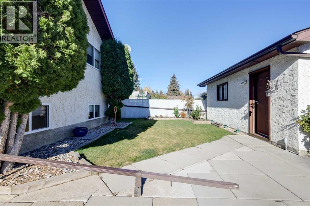 55 Mclevin Crescent, Red Deer, Alberta  T4R 1S8 - Photo 35 - A2264820