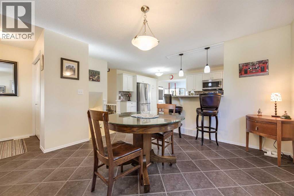 55 Mclevin Crescent, Red Deer, Alberta  T4R 1S8 - Photo 8 - A2264820