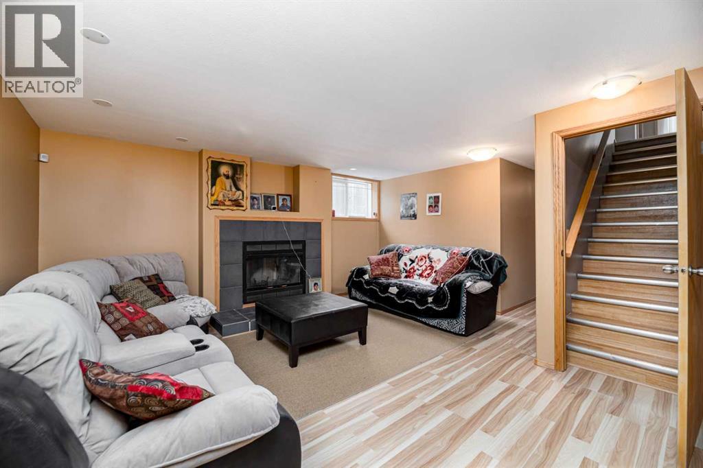 625 Lancaster Drive, Red Deer, Alberta  T4R 3N8 - Photo 19 - A2266319