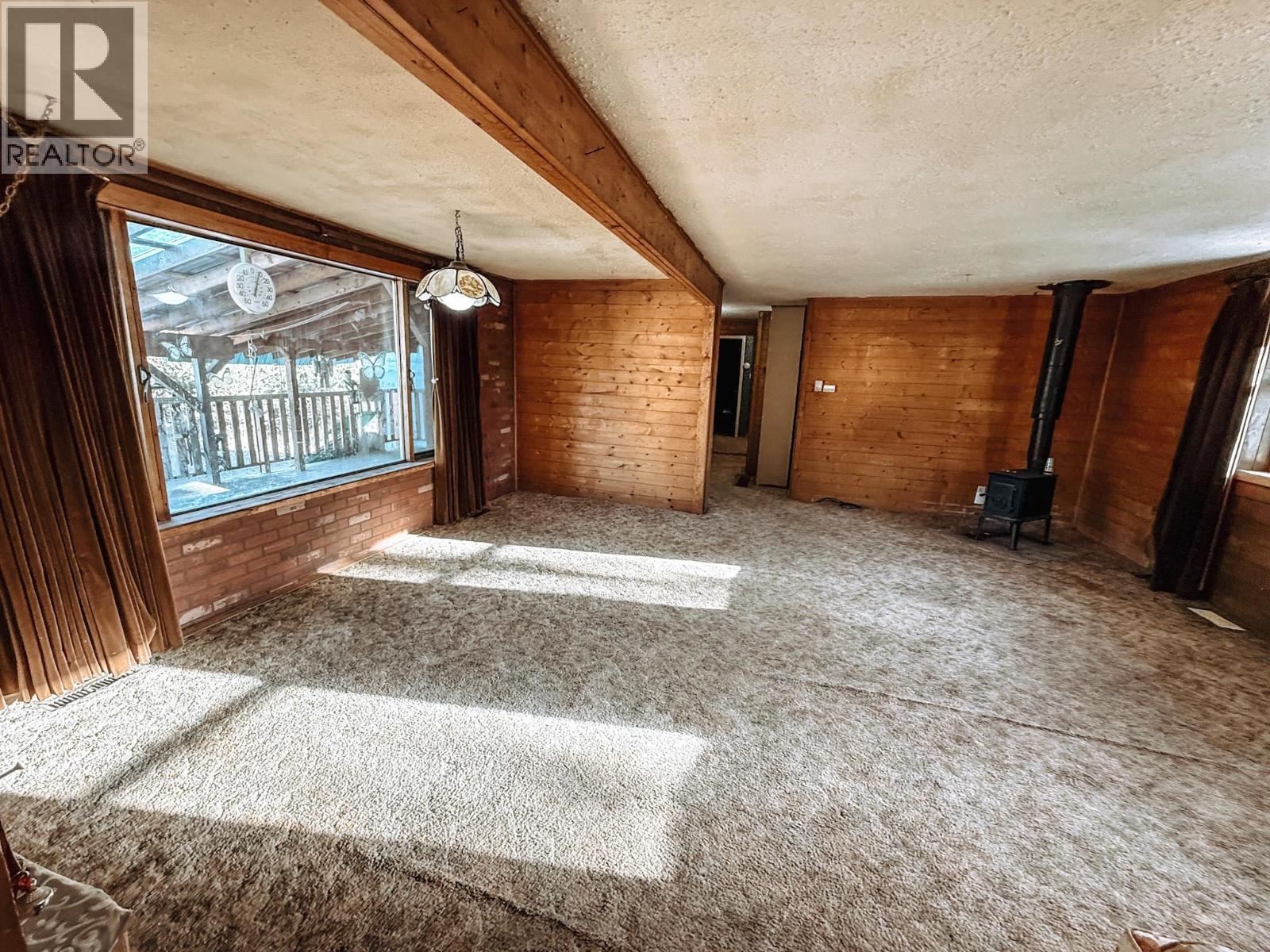 7031 Inman Road, Lone Butte, British Columbia  V0K 2E2 - Photo 9 - R3023894